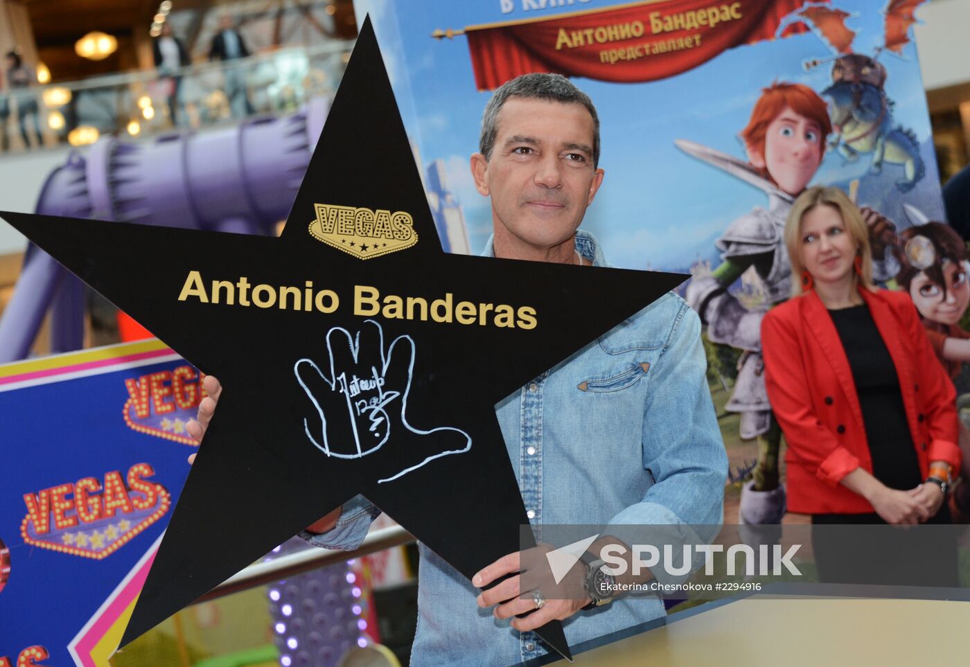 Ceremony of laying Antonio Banderas star of fame