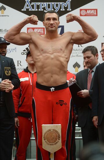 Boxing. Alexander Povetkin and Wladimir Klitschko's official weigh-in