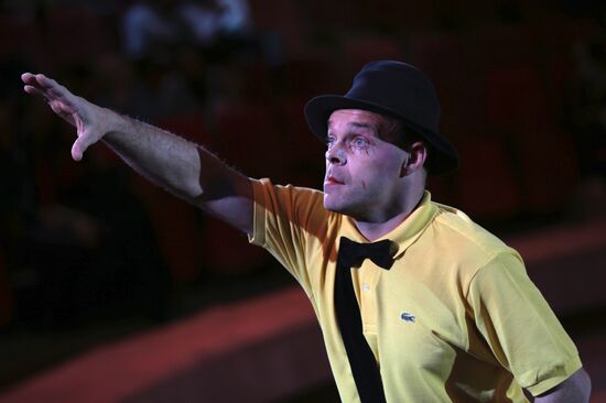 New program in Slava Polunin Circus