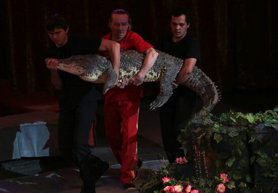 New program in Slava Polunin Circus