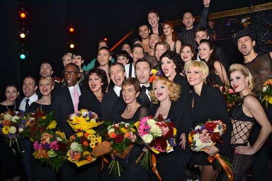 Premiere of musical Chicago