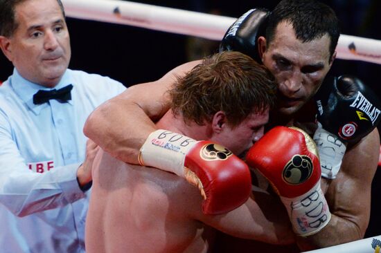Boxing. Wladimir Klitschko vs. Alexander Povetkin