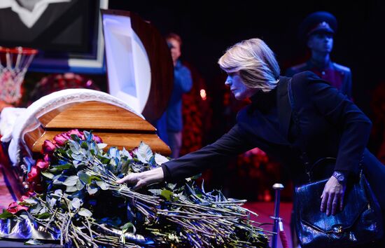 Funeral service for Soviet basketball player Sergey Belov