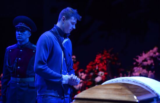 Funeral service for Soviet basketball player Sergey Belov