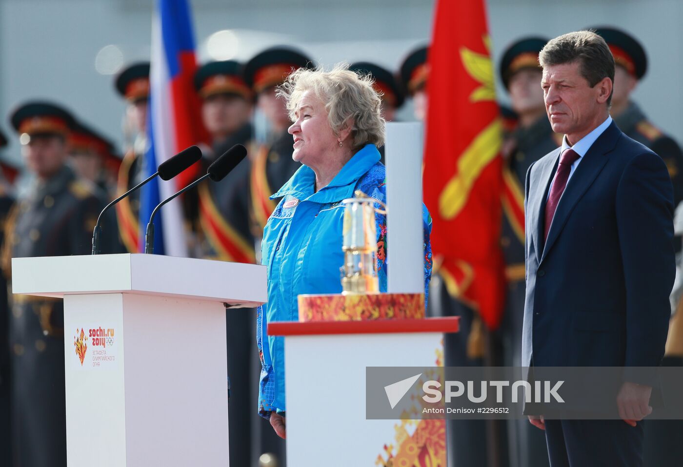 Olympic flame greeting ceremony in Moscow