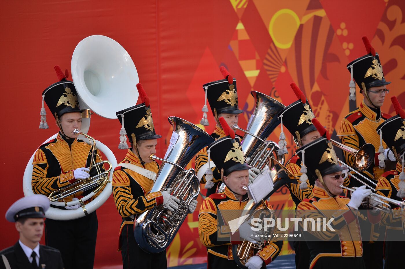 Start of Sochi 2014 Olympic torch relay