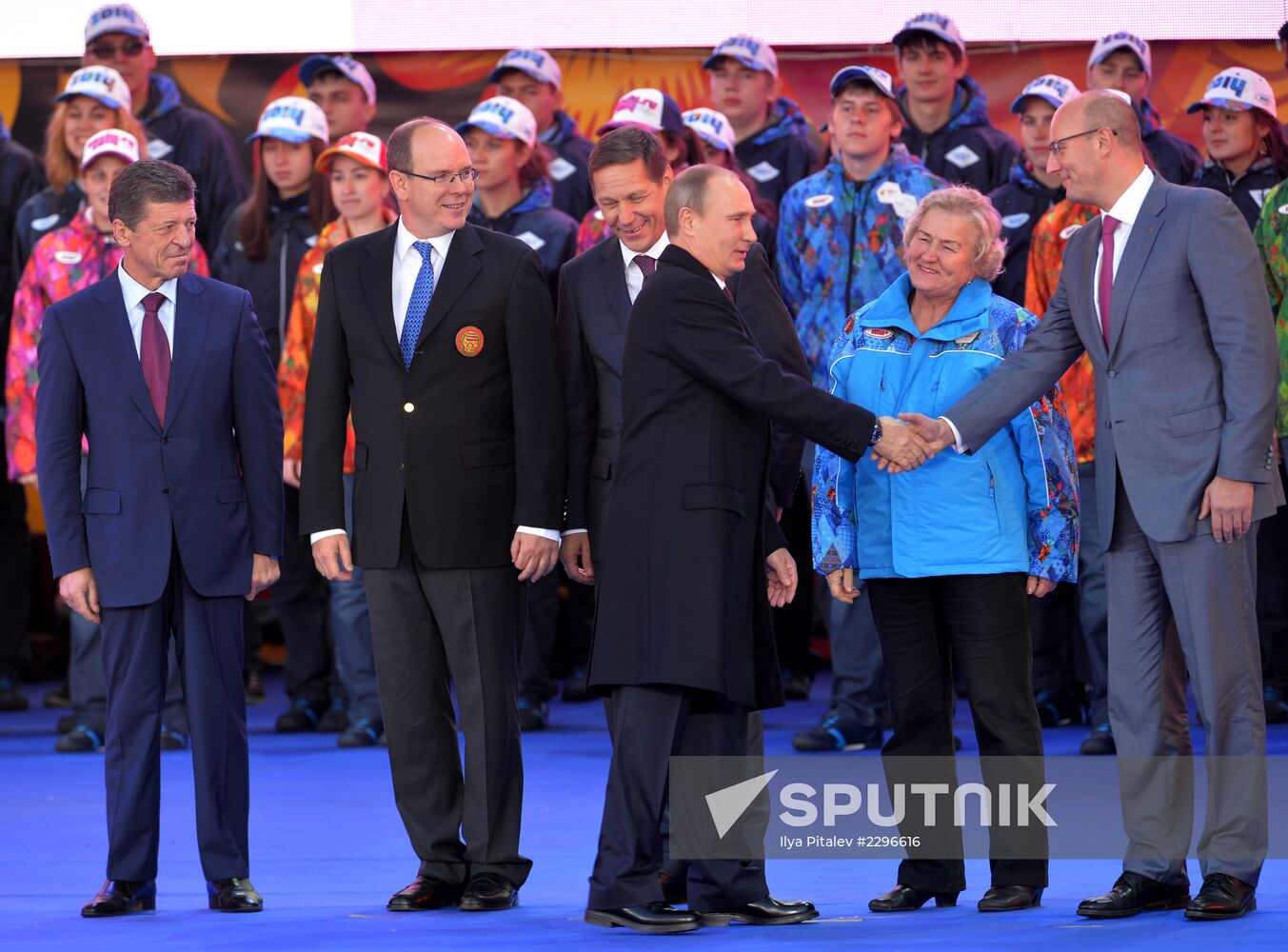 Start of Sochi 2014 Olympic torch relay