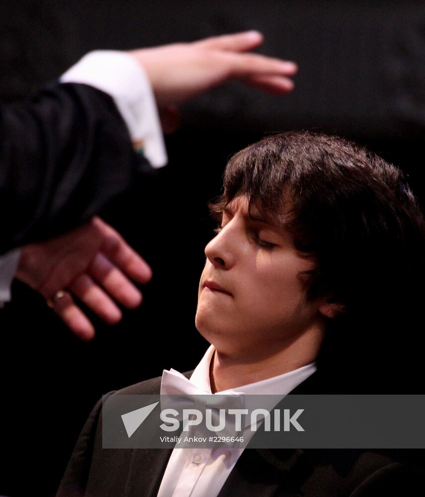 Symphony orchestra of Primorye Theater of Opera and Ballet gives first concert
