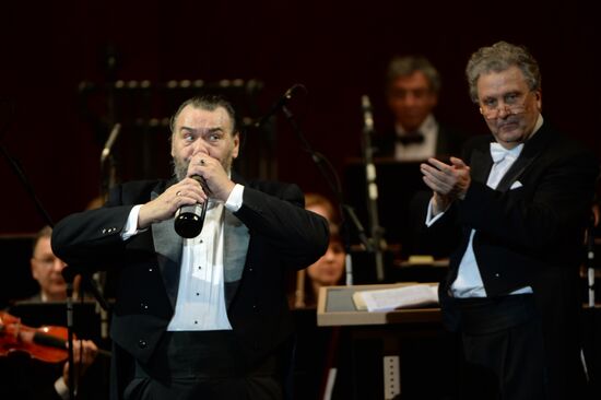 Vladimir Matorin gives anniversary concert