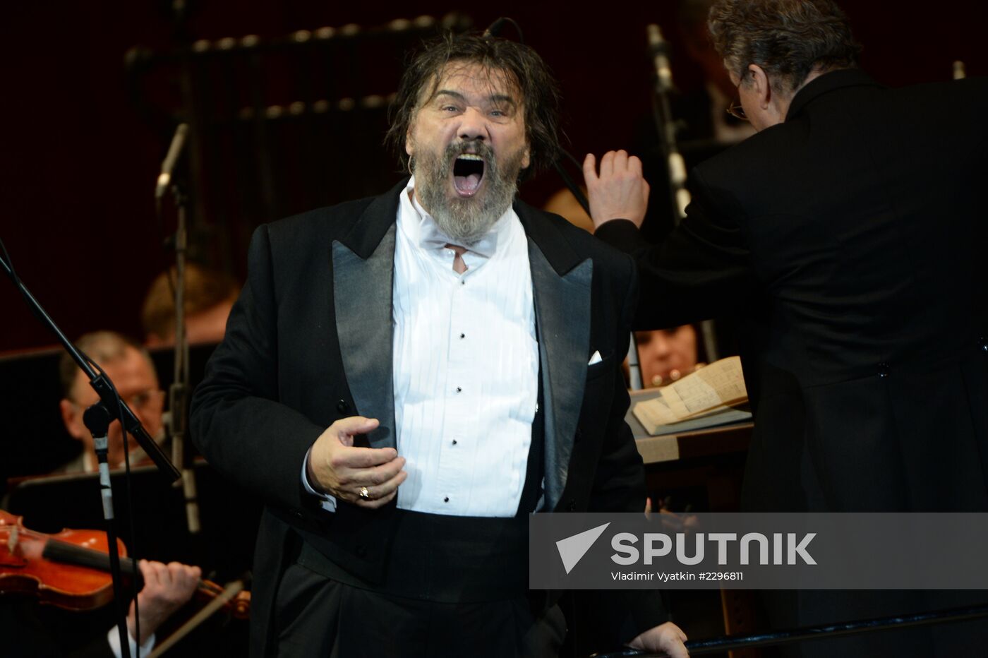 Vladimir Matorin gives anniversary concert