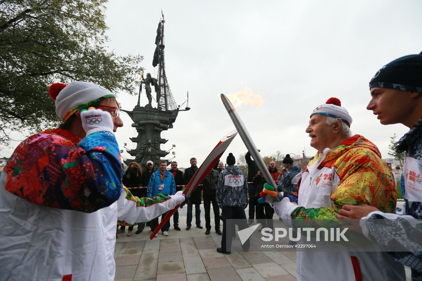 Olympic torch relay. Moscow. Day One