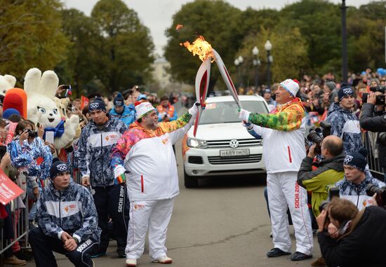 Olympics torch relay. Moscow. Day One