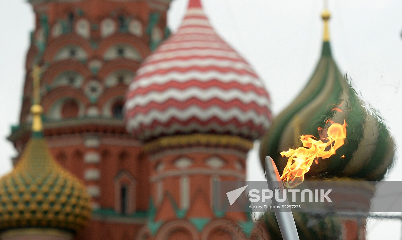 Olympics torch relay. Moscow. Day One
