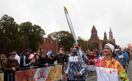 Olympics torch relay. Moscow. Day One