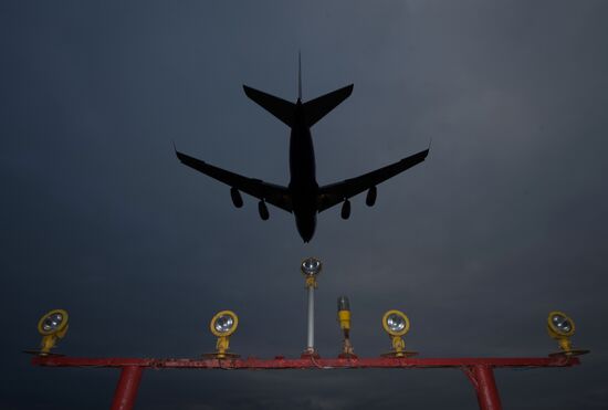 Airliner landing at Sheremetyevo airport