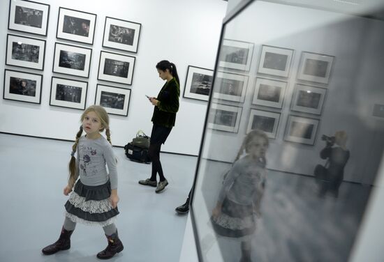 Presentation of Fyodor Bondarchuk's photography project "Stalingrad"