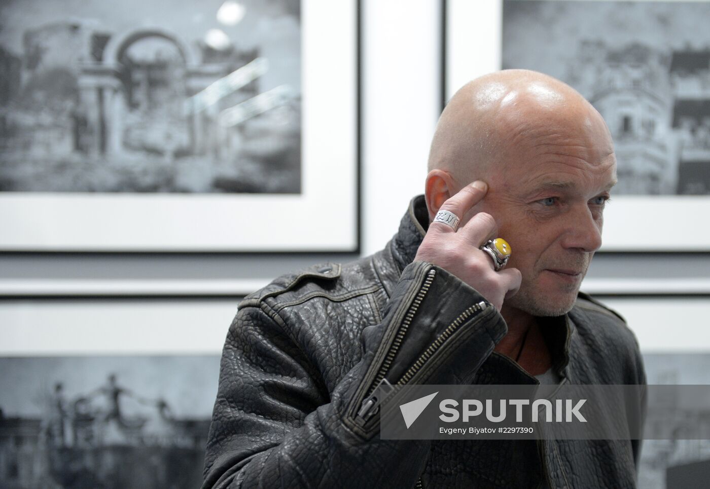 Presentation of Fyodor Bondarchuk's photography project "Stalingrad"