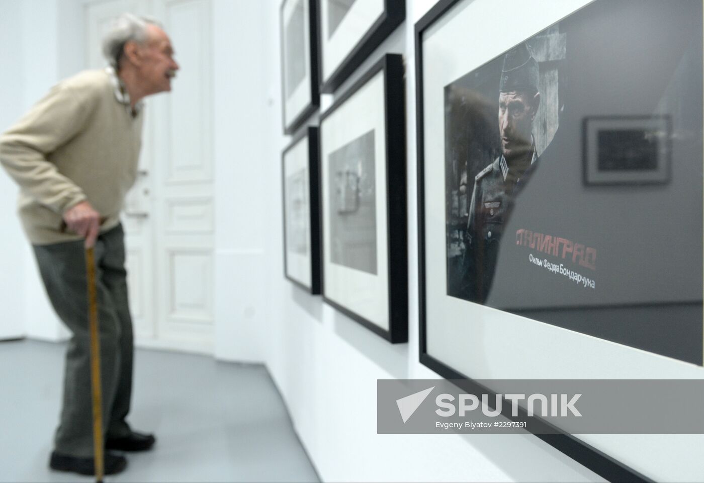 Presentation of Fyodor Bondarchuk's photography project "Stalingrad"