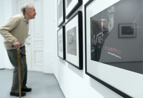 Presentation of Fyodor Bondarchuk's photography project "Stalingrad"