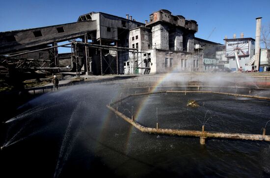 Teploozersk cement plant