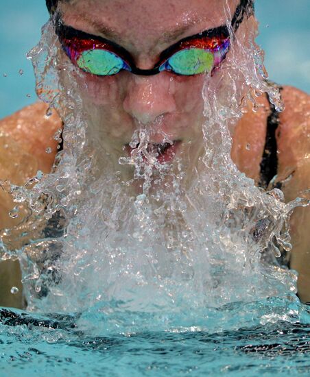 Swimming. FINA Swimming World Cup. Day One
