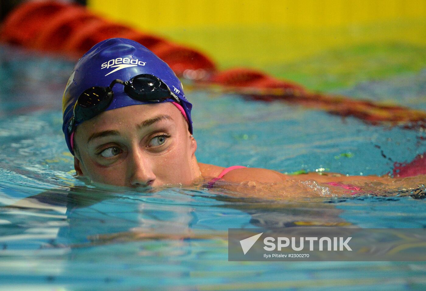 Swimming. FINA Swimming World Cup. Day One