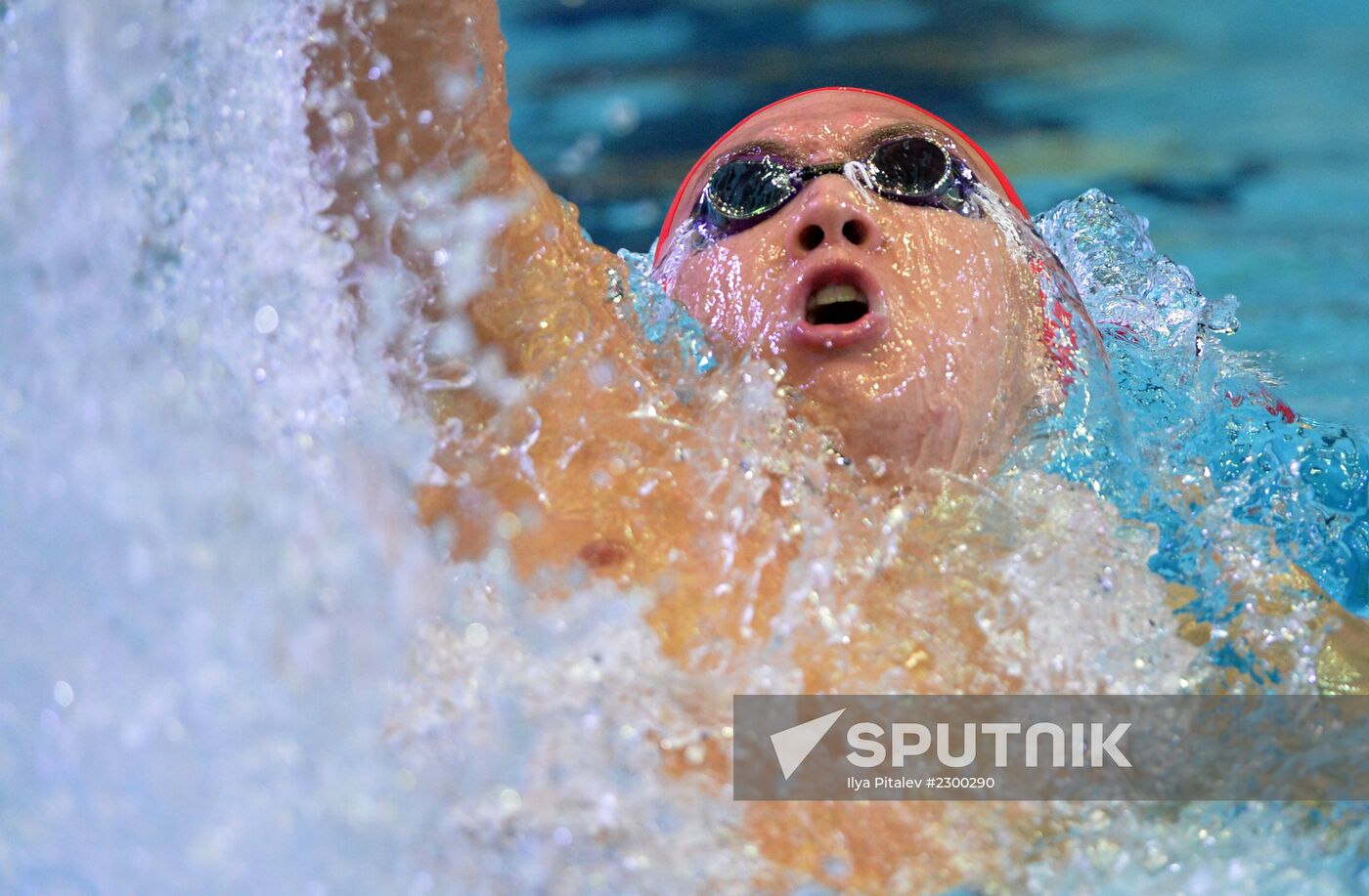 Swimming. FINA Swimming World Cup. Day One