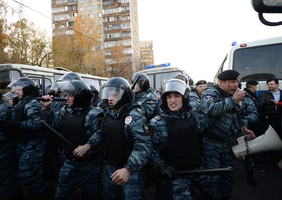 Mass riots in Moscow's Biryulyovo district