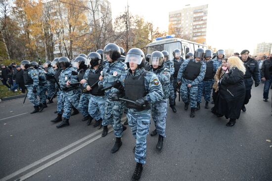 Mass riots in Moscow's Biryulyovo district