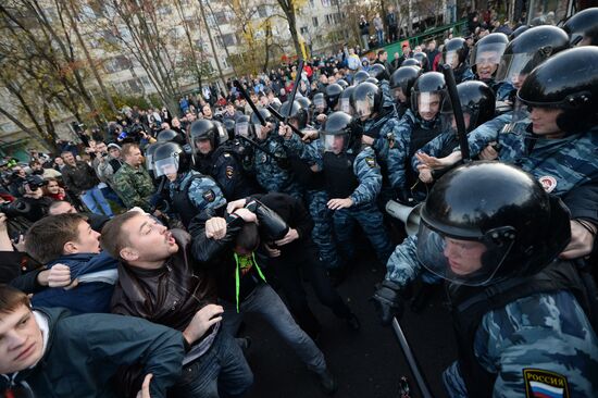 Mass riots in Moscow's Biryulyovo district