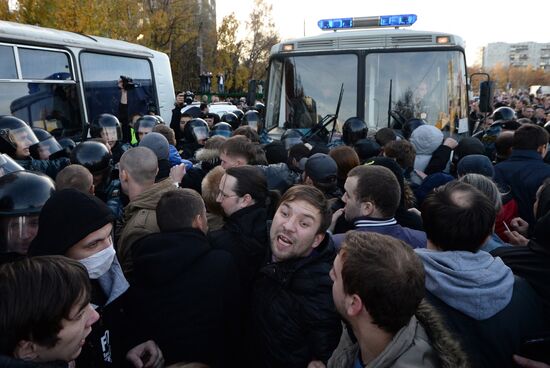 Riots in Moscow's Biryulyovo district