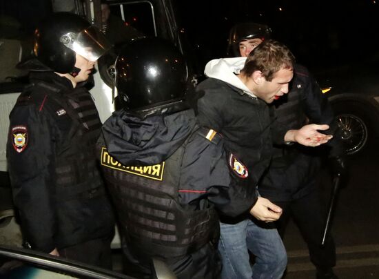 Mass riots in Moscow's Biryulyovo district