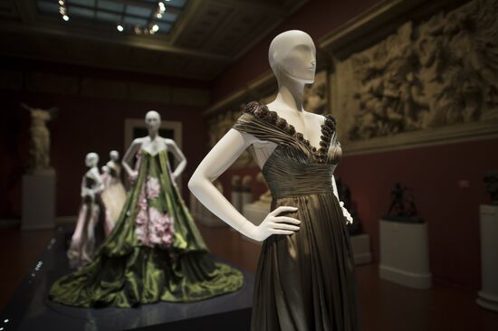 Valentin Yudashkin. Fashion in the Art Space exhibition opened