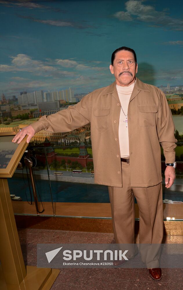 Actors attend a photocall for "Machete Kills" movie