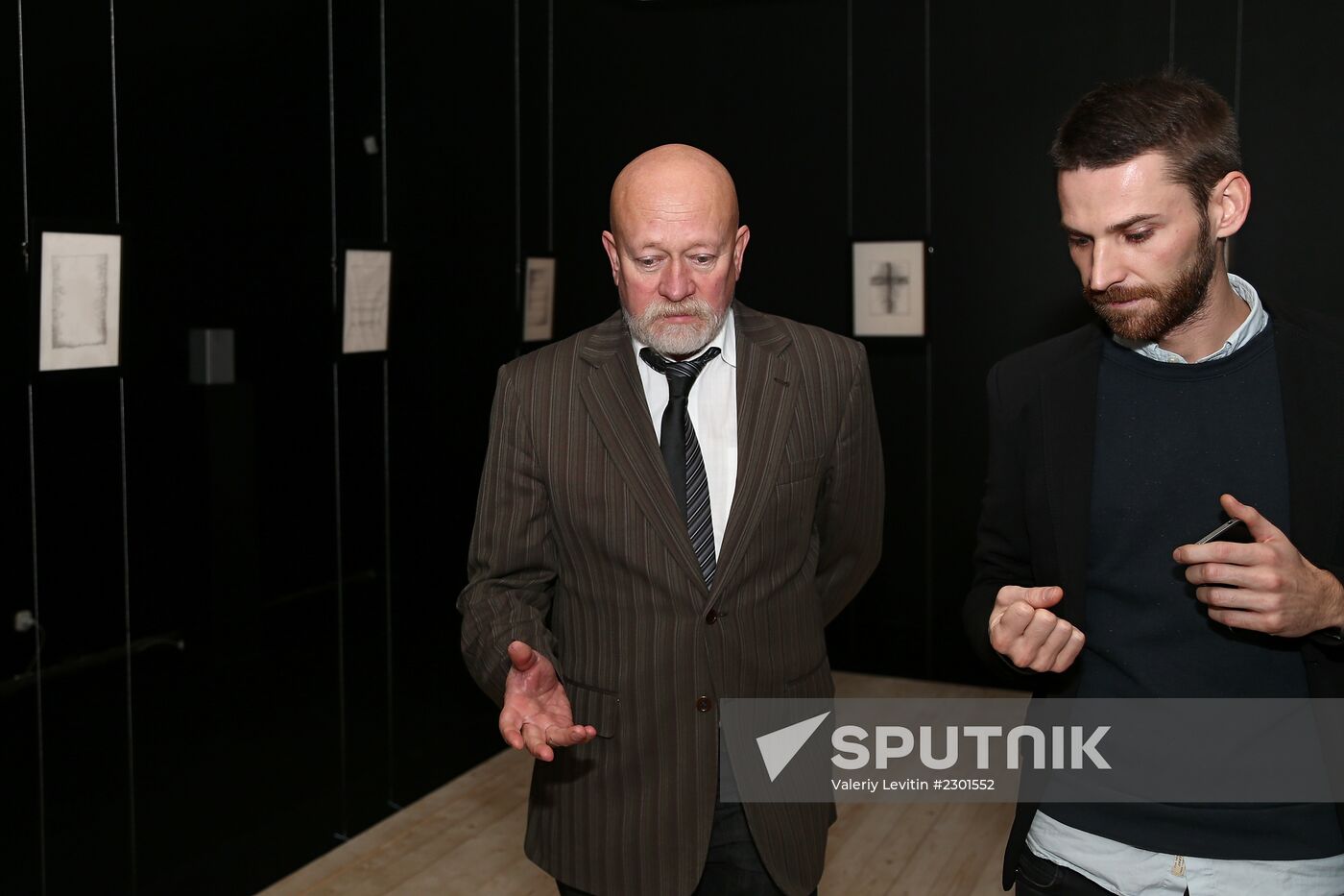 Private viewing of exhibition by Igor Vulokh