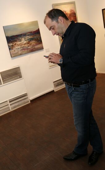 Private viewing of Igor Vulokh exhibition