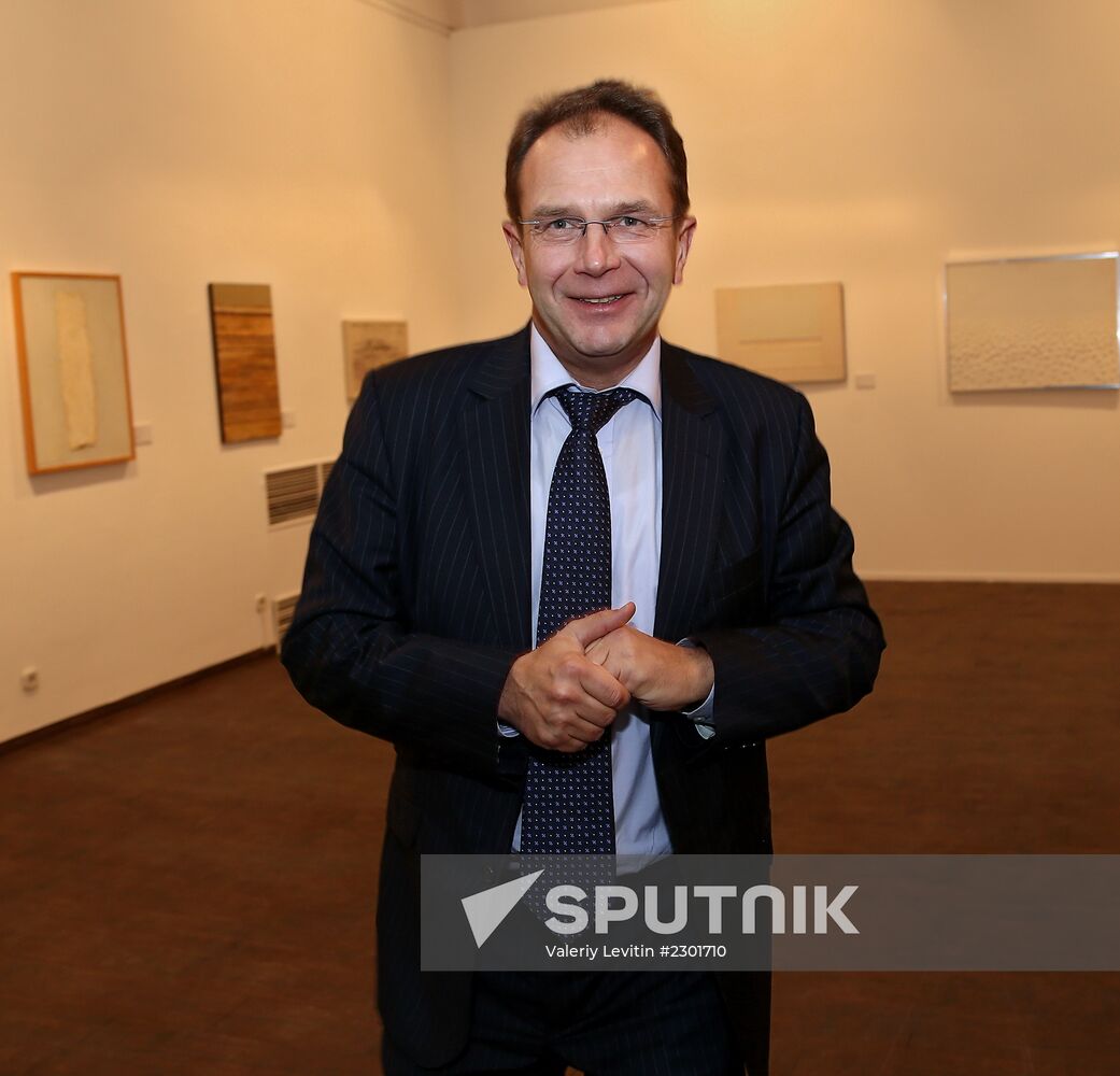 Private viewing of Igor Vulokh exhibition