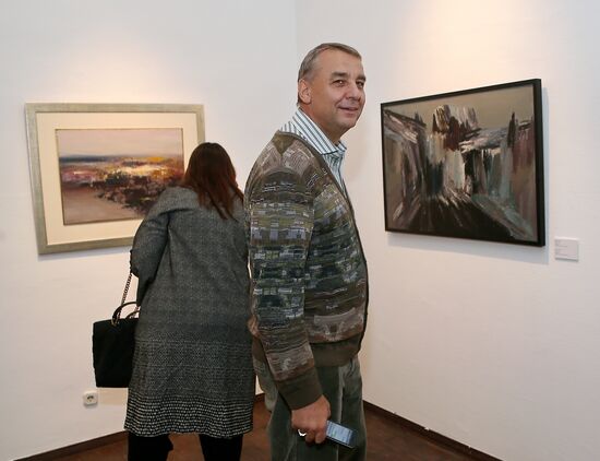 Private viewing of Igor Vulokh exhibition