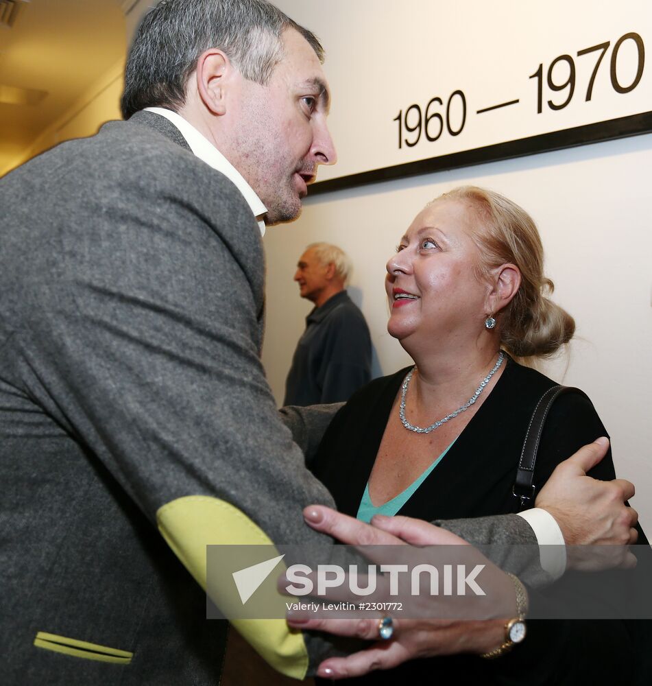 Private viewing of Igor Vulokh exhibition