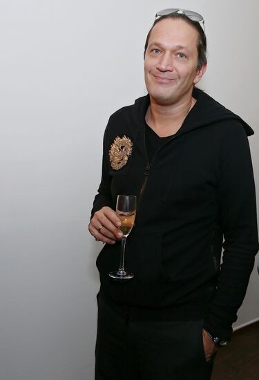 Private viewing of Igor Vulokh exhibition