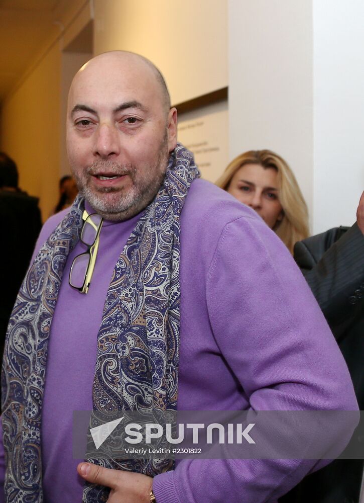 Private viewing of Igor Vulokh exhibition