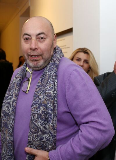 Private viewing of Igor Vulokh exhibition