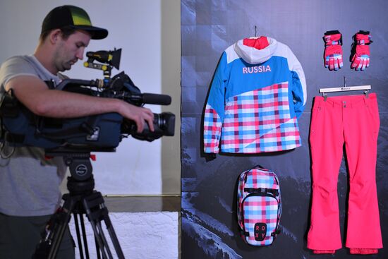 Presentation of new outfit for Russian national snowboard team