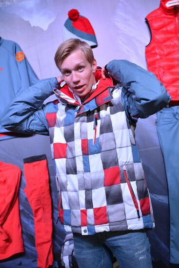 Presentation of new outfit for Russian national snowboard team