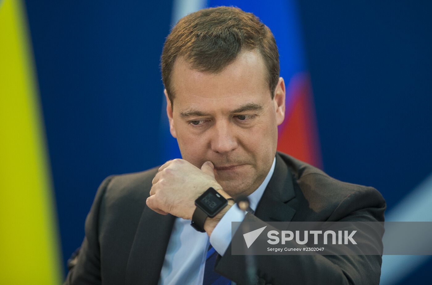 Dmitry Medvedev tours Central Federal District
