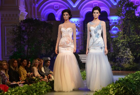 La Tulipe fashion show by Anastasia Zadorina