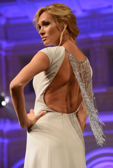 La Tulipe fashion show by Anastasia Zadorina