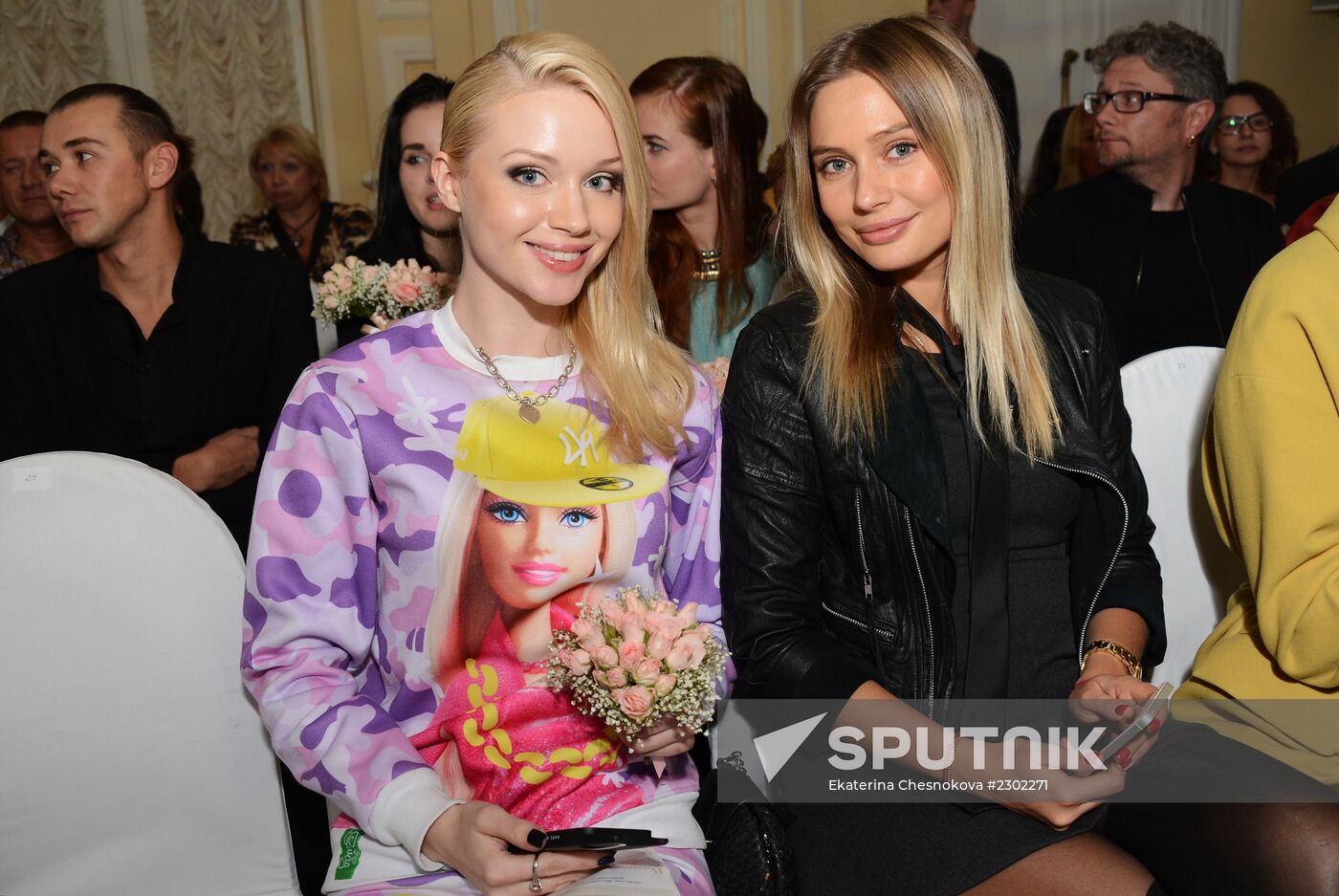 La Tulipe fashion show by Anastasia Zadorina