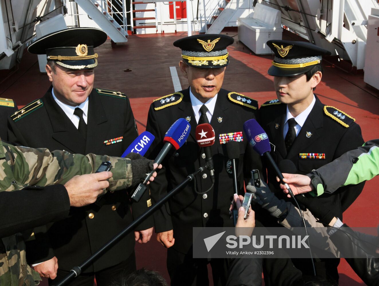 Joint exercise of Russian and Korean coast guards