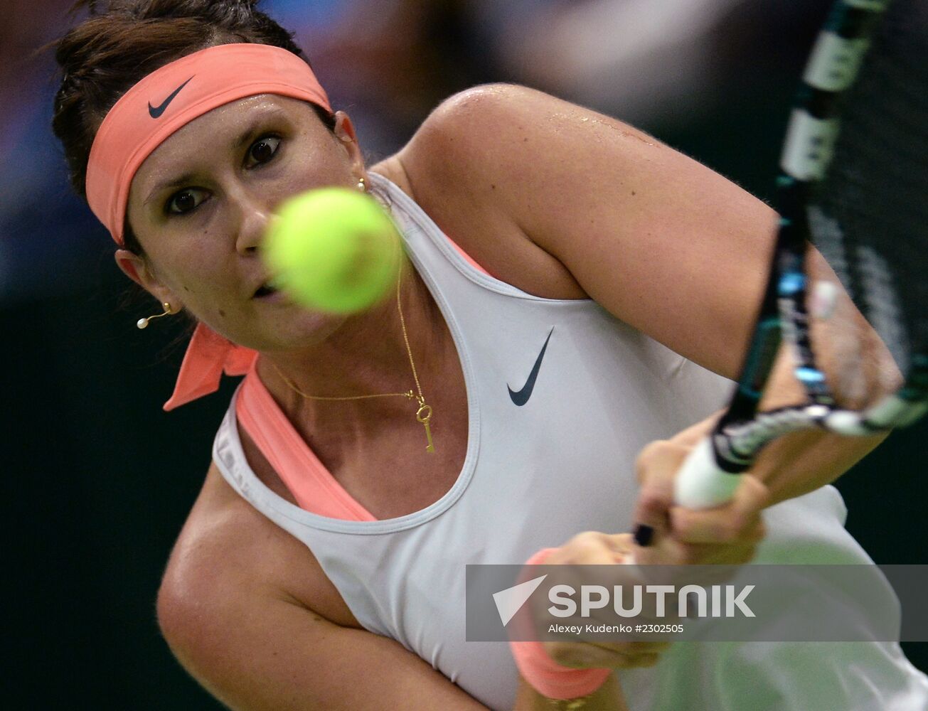 Kremlin Cup Tennis 2013: Day Three